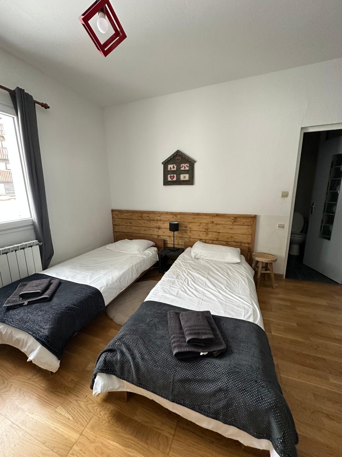 Le Petit Sport Chalet 1 - Image 6